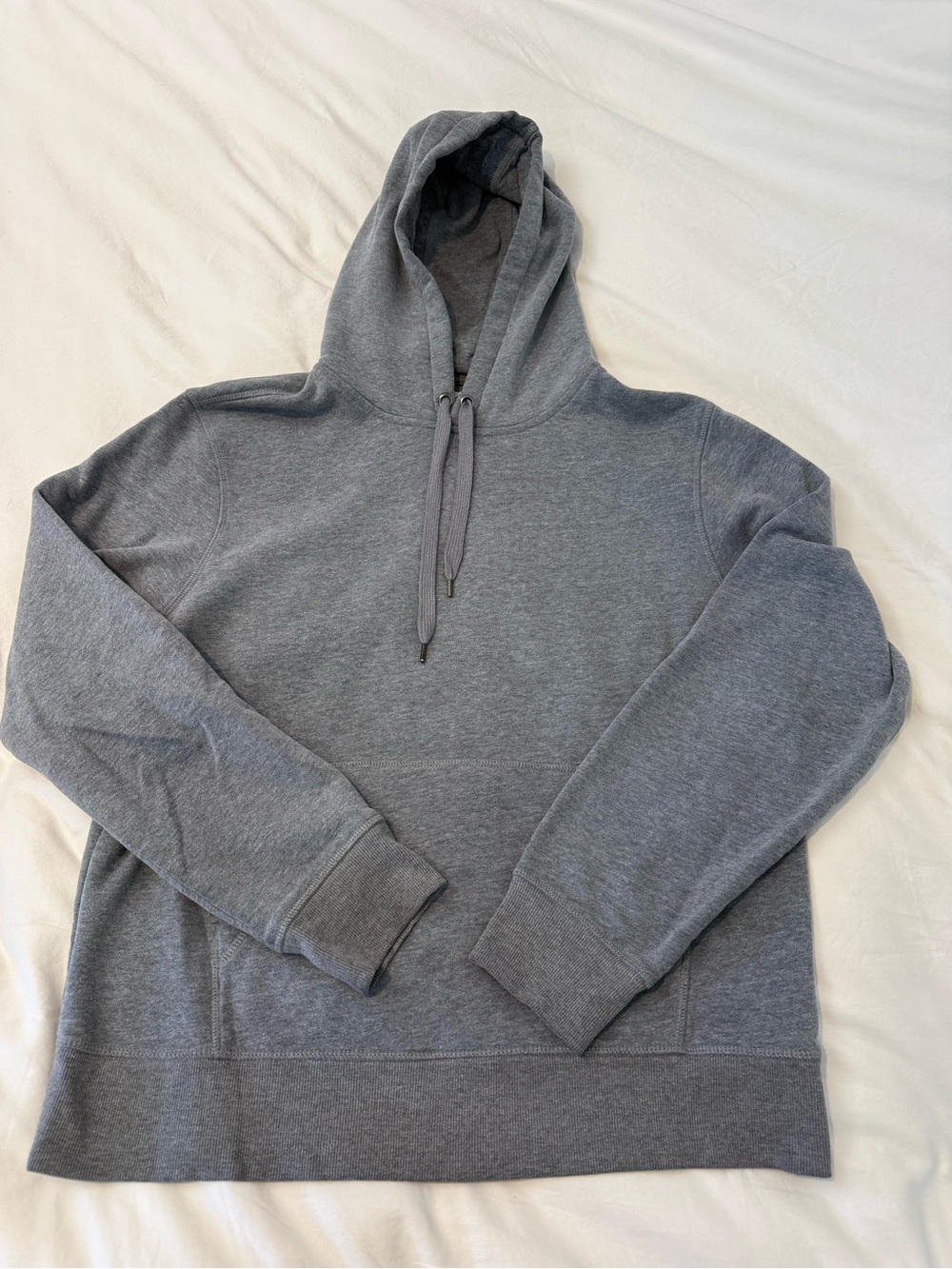 Amazon Essentials Men's Heather Gray Hooded Sweatshirt